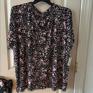 TERRA & SKY Womens Plus size Tunic Tee Feather Dot/Violet Pink T-Shirt NWT